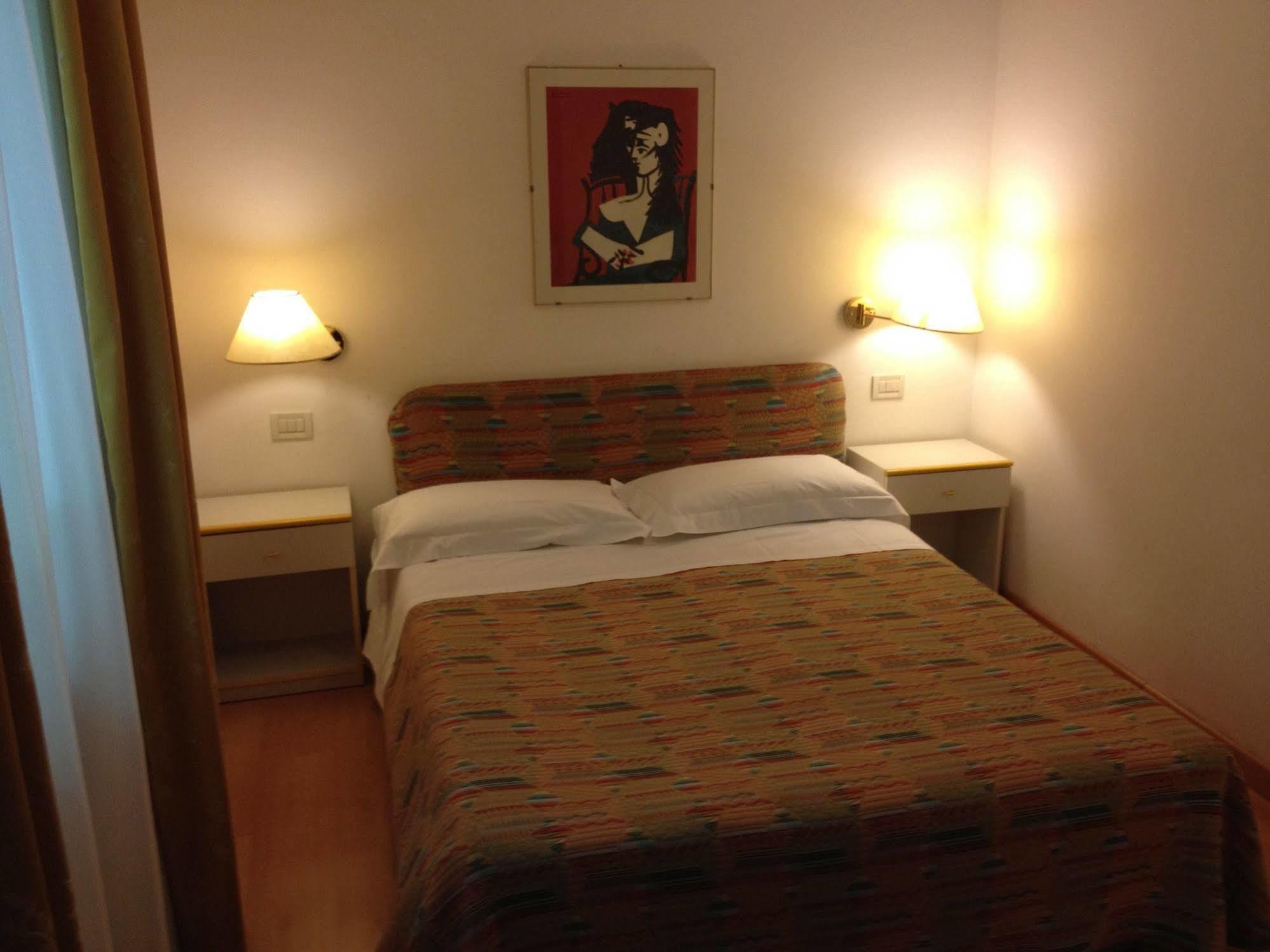 Maximilian Suites Triest Zewnętrze zdjęcie